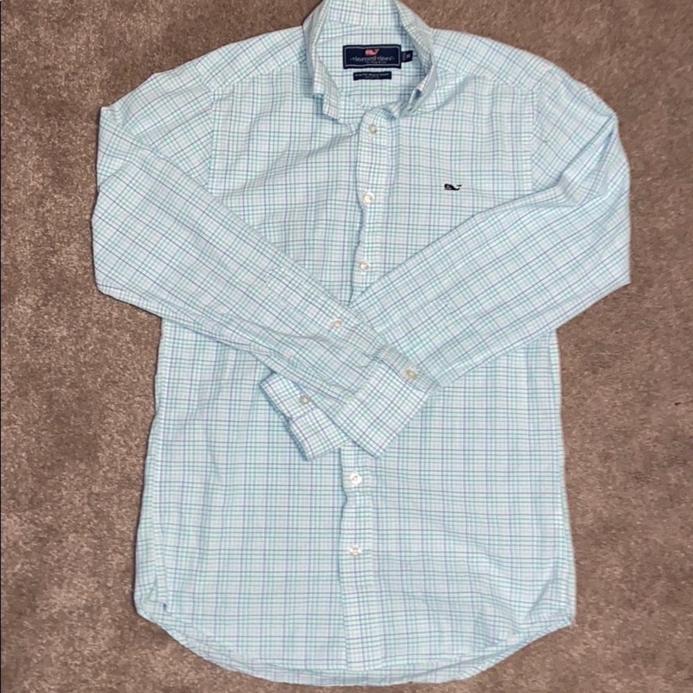 Vineyard Vines button down
